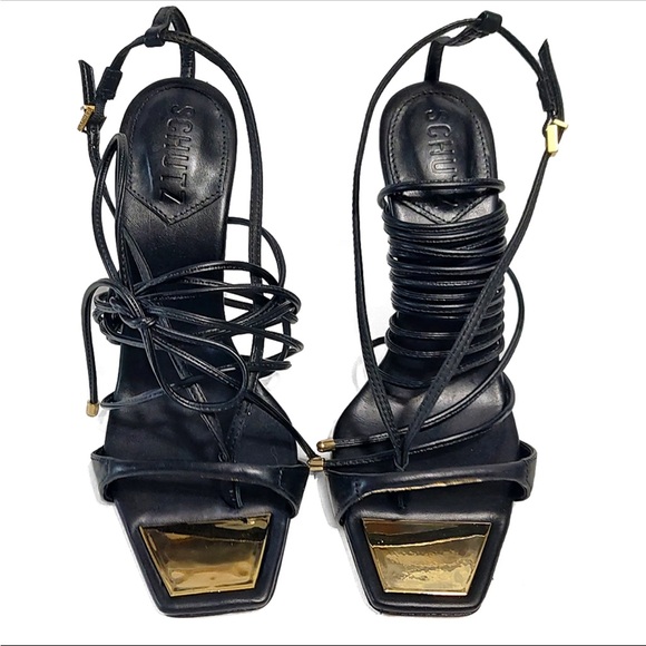 Schutz Vikki Heel in Black - Picture 3 of 4